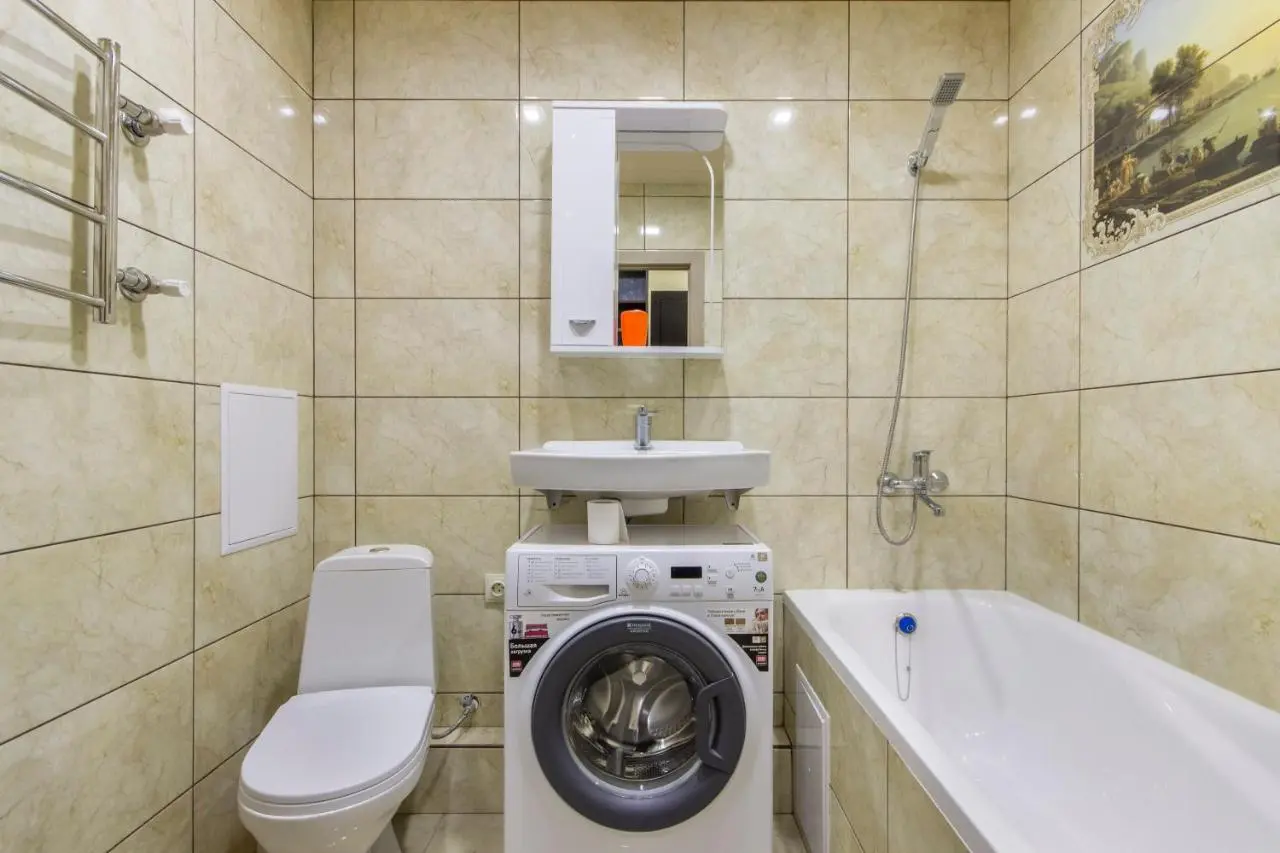Краснодар: Apartment on Selezneva 4/13