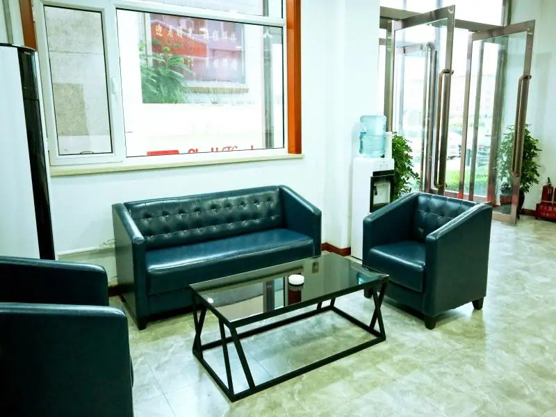 Синьчжоу: Shell Xinzhou Xinfu District Railway Station Hotel