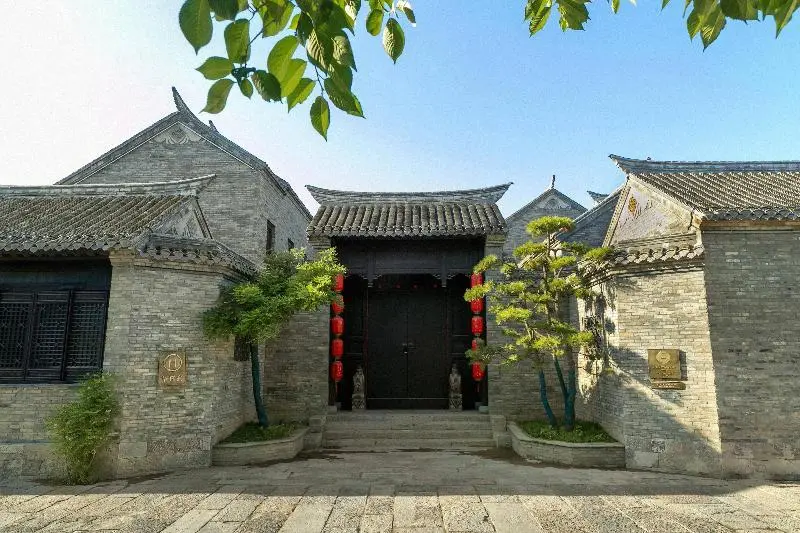 Сюйчжоу: Blossom Hill Hotel Xuzhou Huilongwo