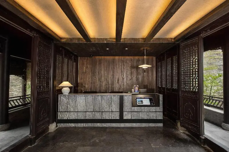Сюйчжоу: Blossom Hill Hotel Xuzhou Huilongwo