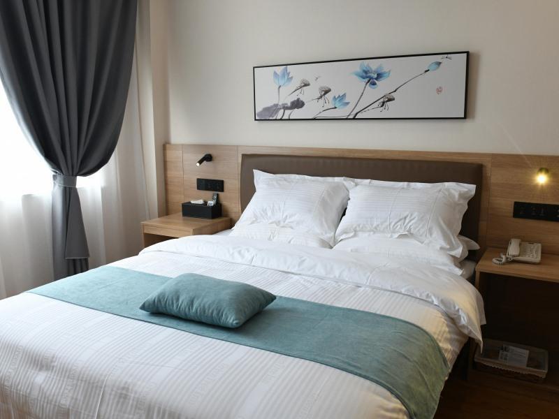 Сюйчжоу: Отель GreenTree Inn Jiangsu Xuzhou City Qinhong Bridge E
