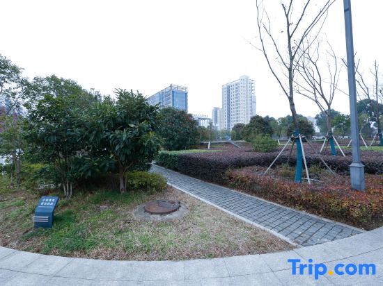 Чжэньцзян: Crystal Orange Hotel Zhenjiang Logistics Building