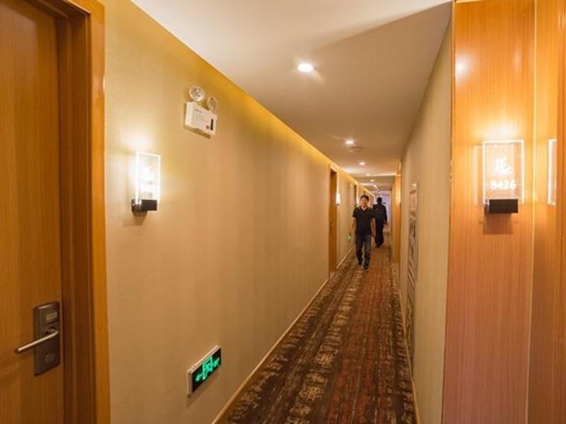 Яньтай: Shell Yantai Muping District Gongshang Dajie Hotel