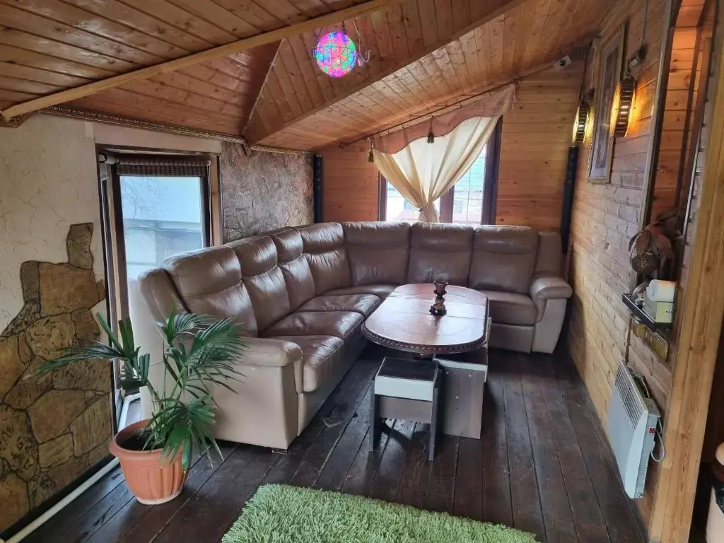 Елизово: Guest House&Hostel Nikolina Usadba