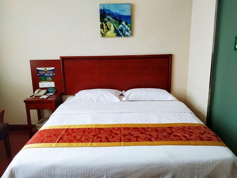 Цзыбо: Greentree Inn Zibo Wuyuan County Lushan Road Expre