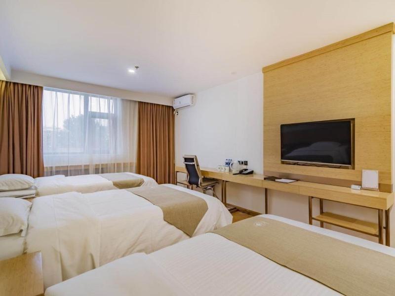 Пекин: GreenTree Inn Beijing Daxing District Huangcun West Street Metro Station