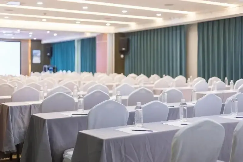Чжэнчжоу: Madison Hotel Zhengzhou East Station Cbd Conventio