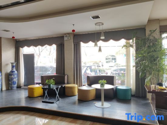 Чжоукоу: Thank Inn Hotel (Zhoukou Chuanhui District Hongxing Meikailong Branch)