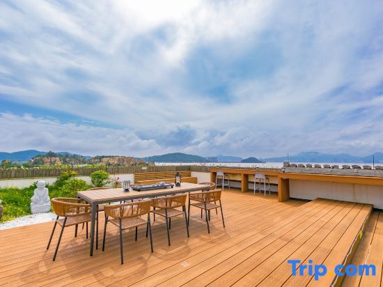 Чжоушань: Ji Hotel (Zhoushan Zhujiajian Wugongzhi Wharf)