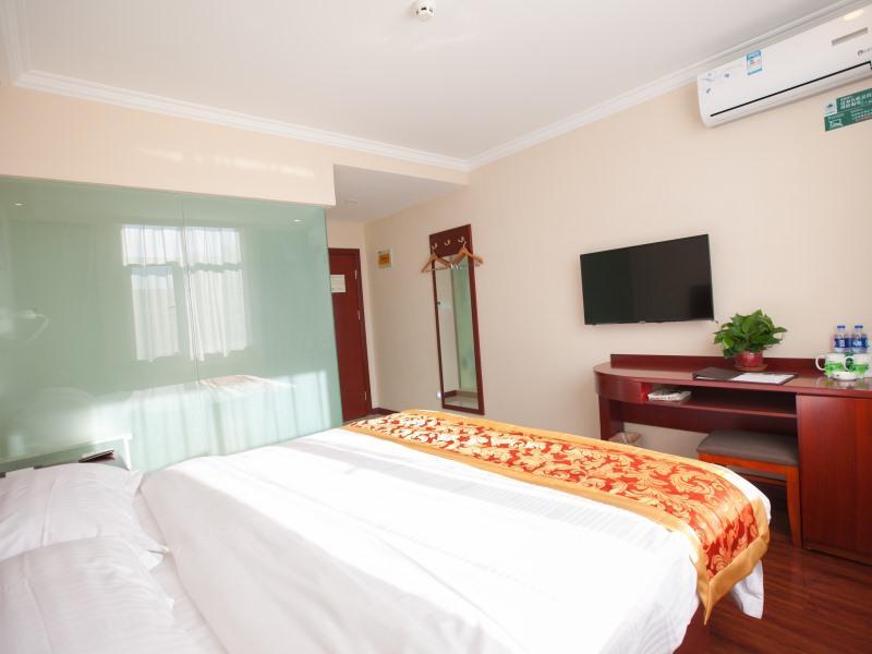 Тяньцзинь: GreenTree Inn Tianjin First Center Hospital Subway Station Shell Hotel