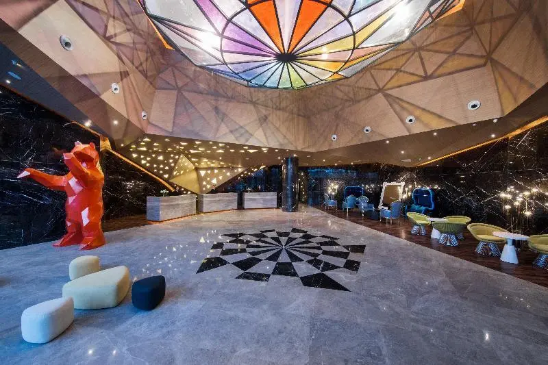Тяньцзинь: Crystal Orange Hotel Tianjin Jinghai Dongfanghong