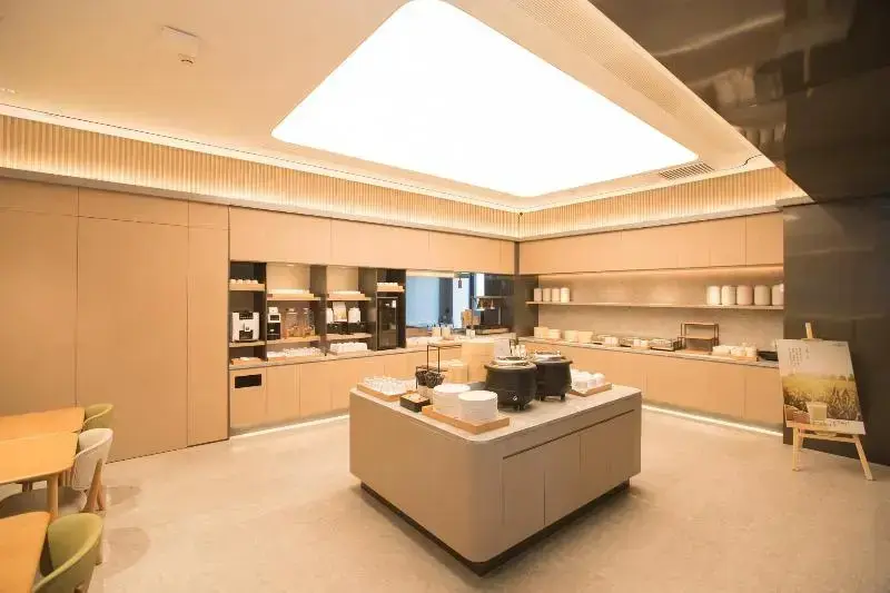 Тяньцзинь: Ji Hotel Tianjin Jinnan University Town Weishan SR