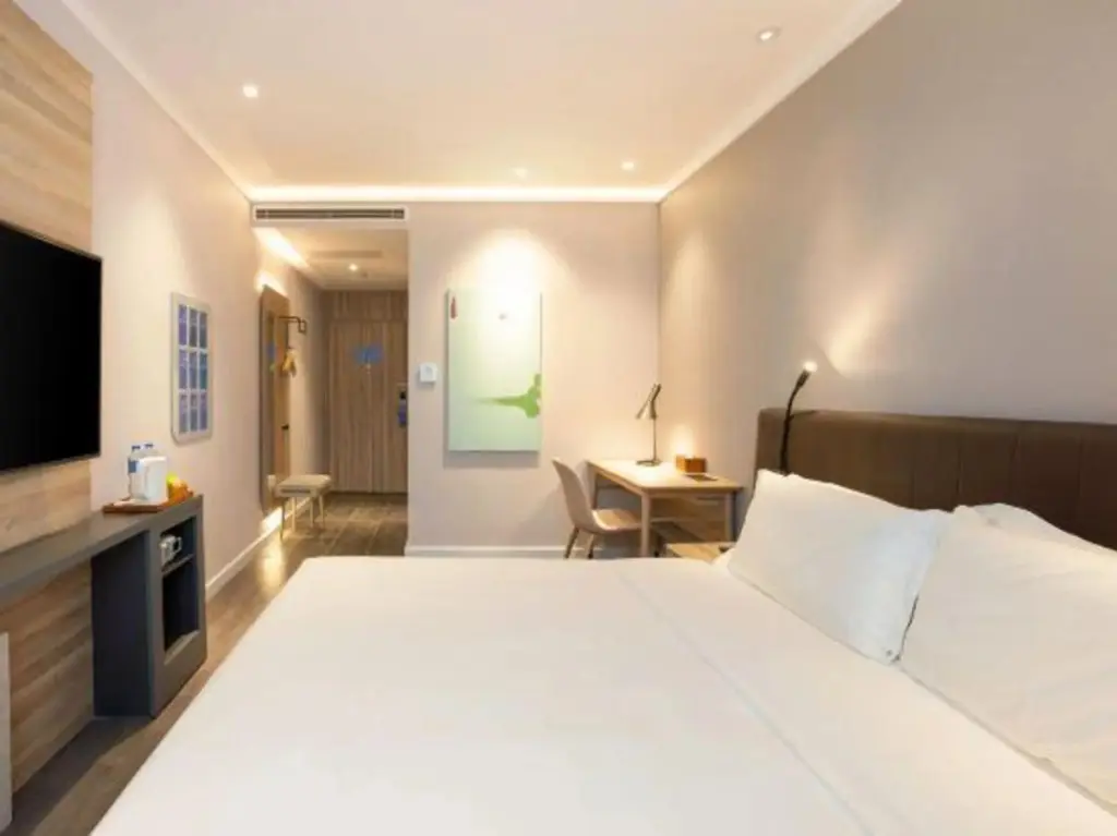 Далянь: Hanting Premium Hotel Dalian Gaoxin Wanda Plaza