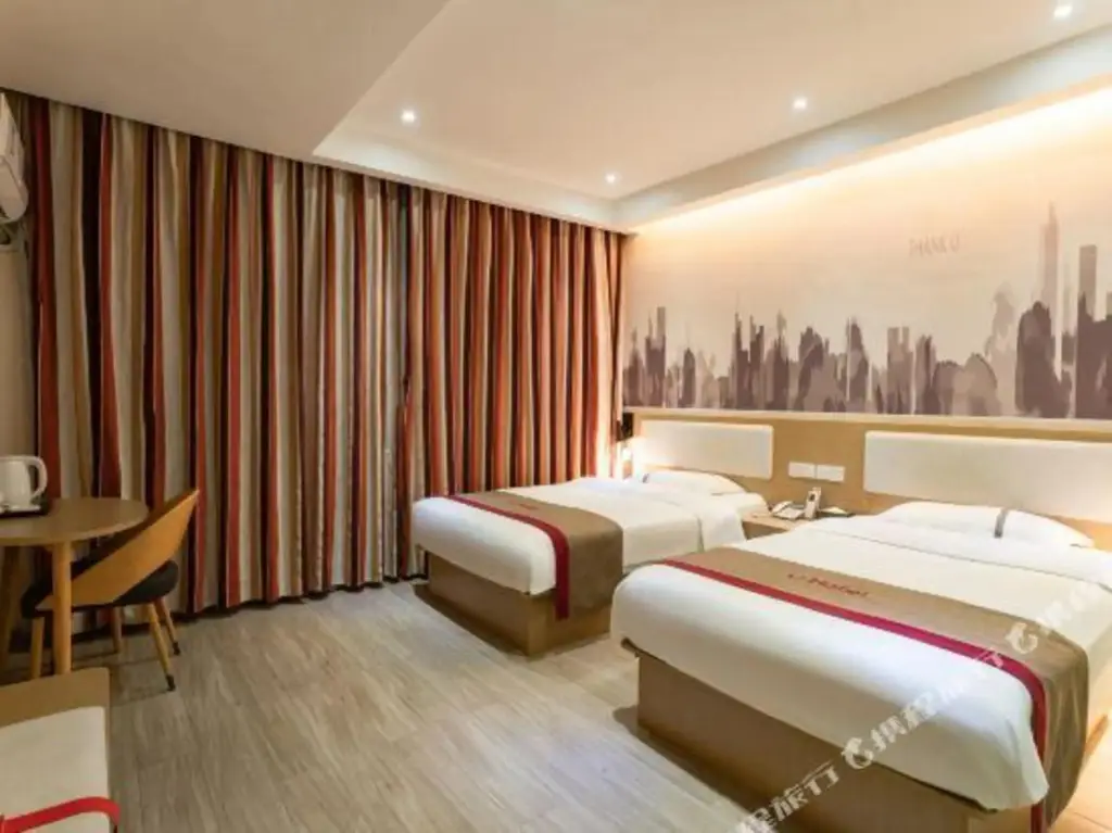 Фучжоу: Thank U Hotel (Fuzhou Menghu Amusement Park store)