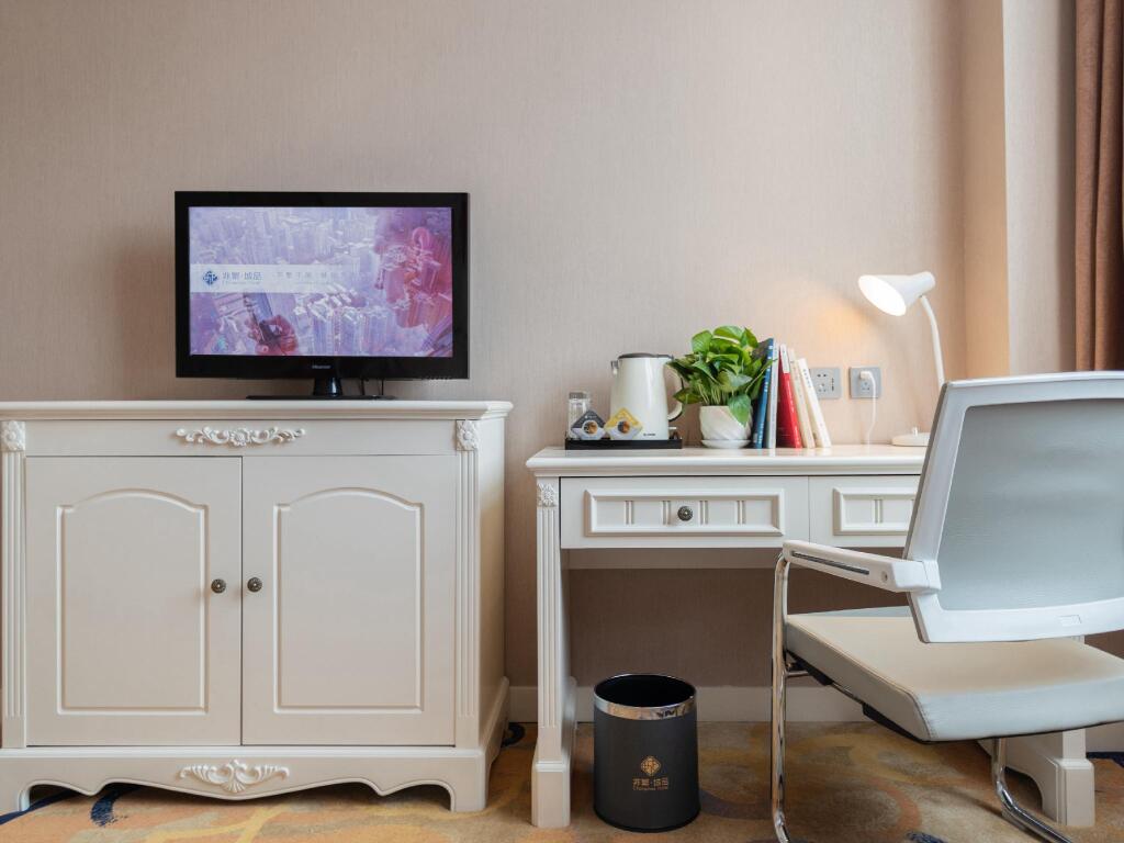 Шицзячжуан: Отель Chonpines Hotels Shijiazhuang Fangbei