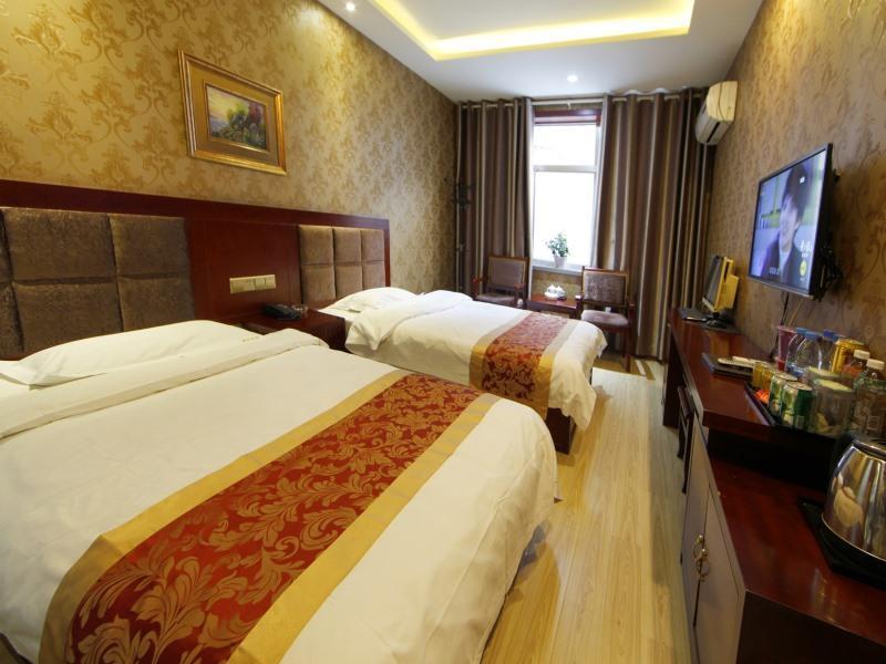 Динси: Shell Dingxi Railway Station Hotel
