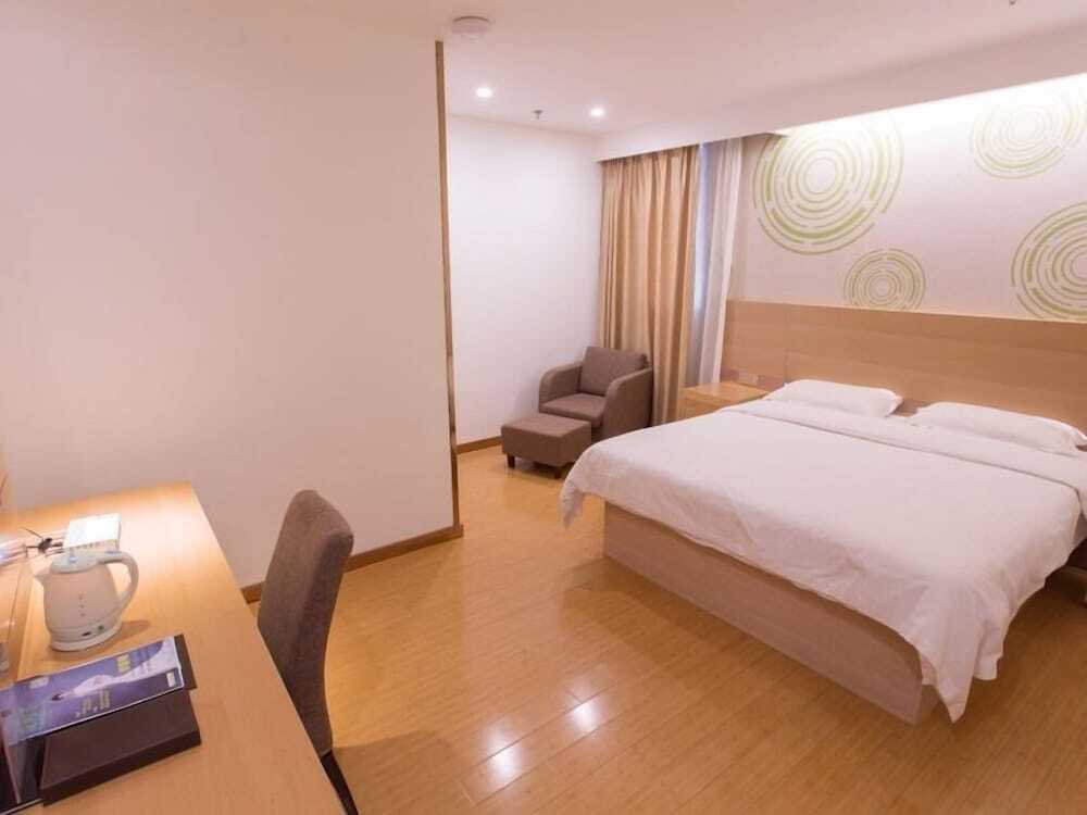 Фучжоу: GreenTree Inn Fuzhou Gandong Bridge Express Hotel