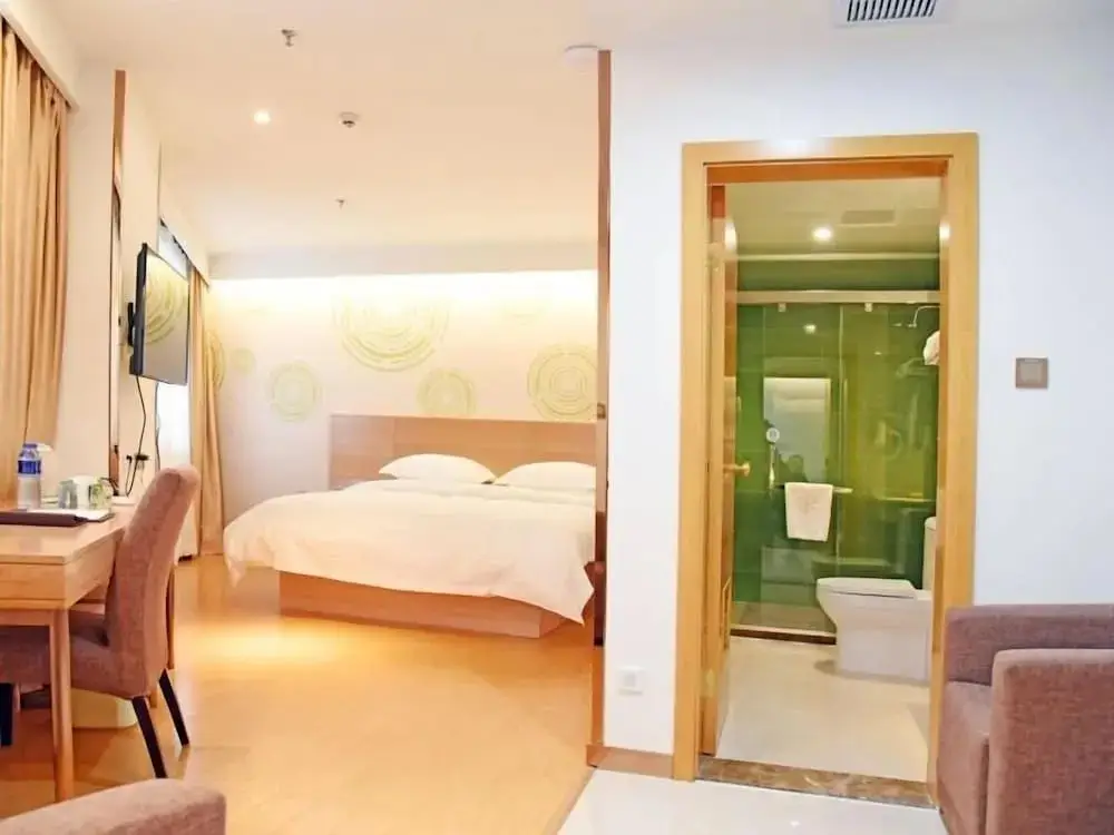 Фучжоу: GreenTree Inn Fuzhou Gandong Bridge Express Hotel