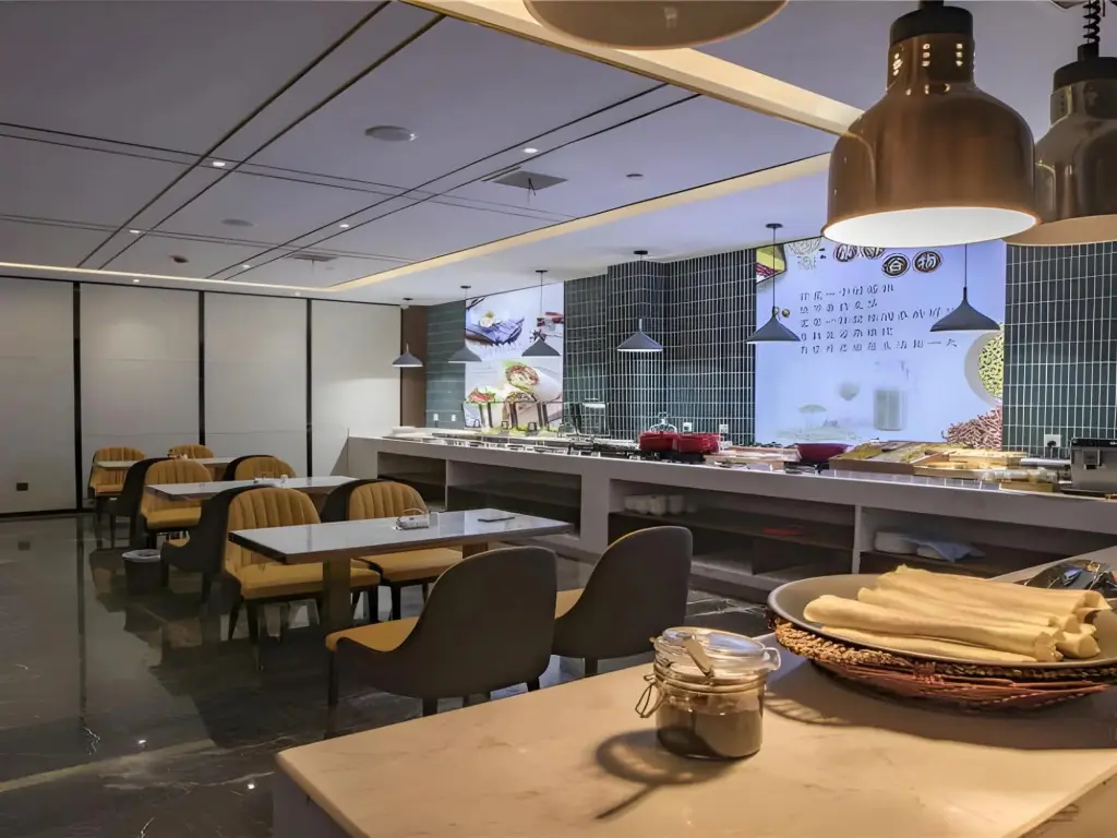 Пиндиншань: Metropolo Jinjiang Hotel Ruzhou Fengxue Road
