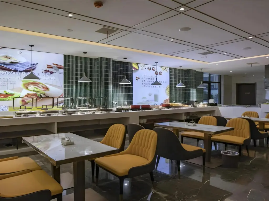 Пиндиншань: Metropolo Jinjiang Hotel Ruzhou Fengxue Road