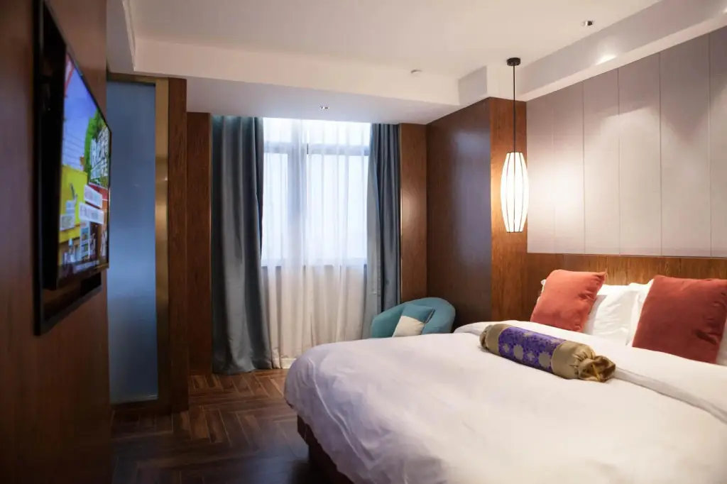 Вэньчжоу: Hanting Premium (Wenzhou Longwan Haicheng)