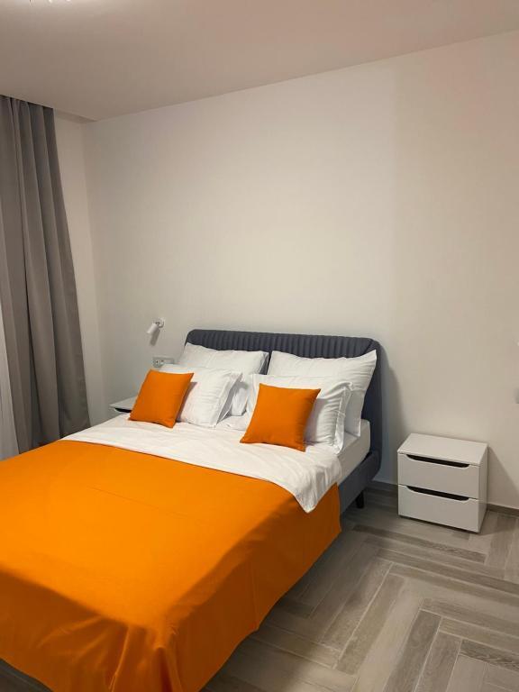 Мельине: Apartment in Lazure Residences