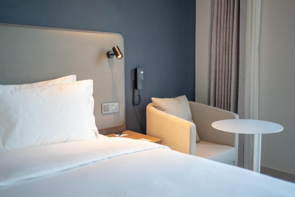 Циндао: Holiday Inn Express Qingdao Northern West Coast, an IHG Hotel