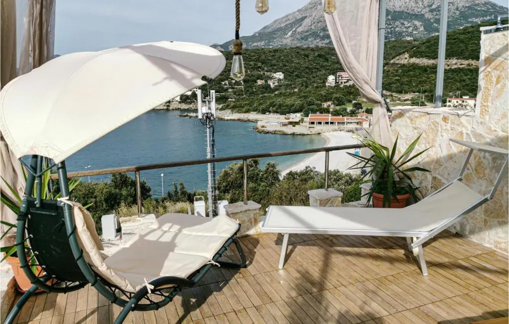 Бусат: Beautiful apartment in Utjeha with WiFi