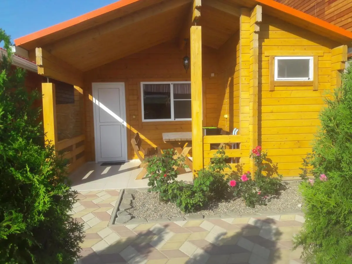 Кучугуры: Holiday home Patio Azov