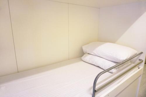 Гонконг: Hi Backpackers - Hong Kong Hostel Group