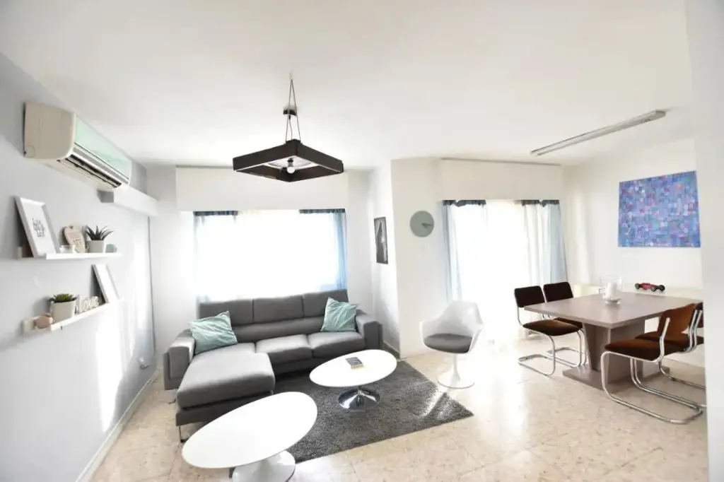 Никосия: Glabur Stays - the Cozy 2 Bdr - Nicosia City, Free Parking & Wifi, Welcomes You!!!