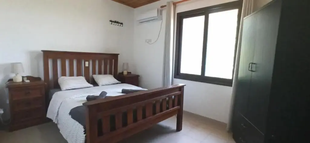 Какопетрия: House on a Hill with Stunning Views Near Troodos