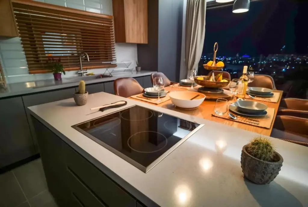 Айос-Атанасиос: Eagles Nest- 2BR stylish, free park, Netflix