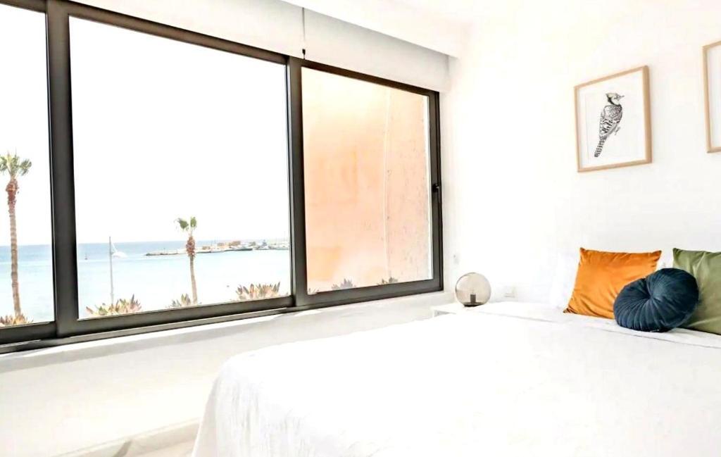 Пафос: 2Br Seaview