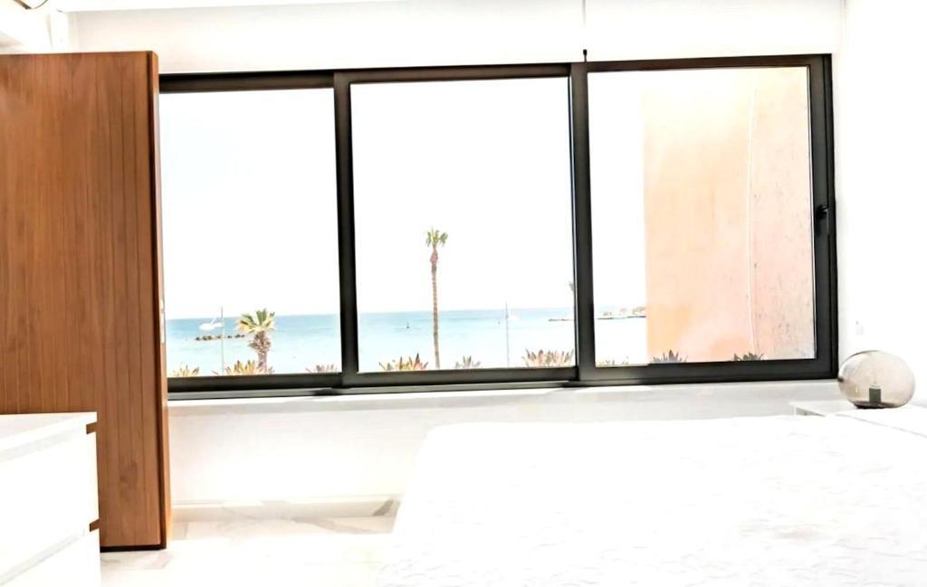 Пафос: 2Br Seaview