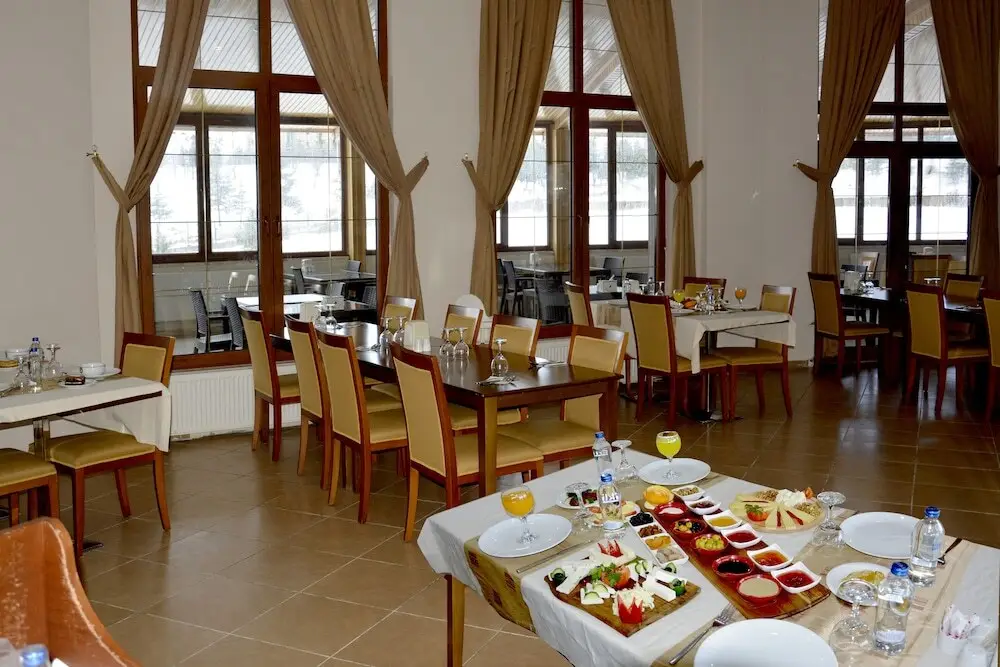 Испарта: West Davraz Hotel