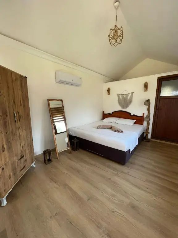 Орхание: Marimare Beach & Bungalow Hotel