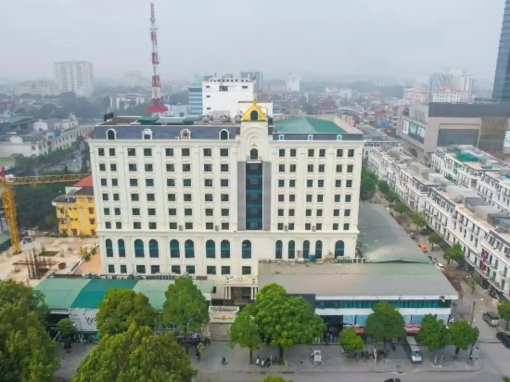 Хаулок: Khách San Phuong Hoàng 3