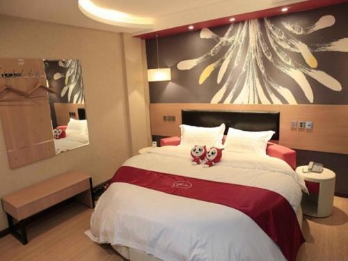 Яншо: Thank Inn Chain Hotel Guangxi Guilin West Yangshou Road