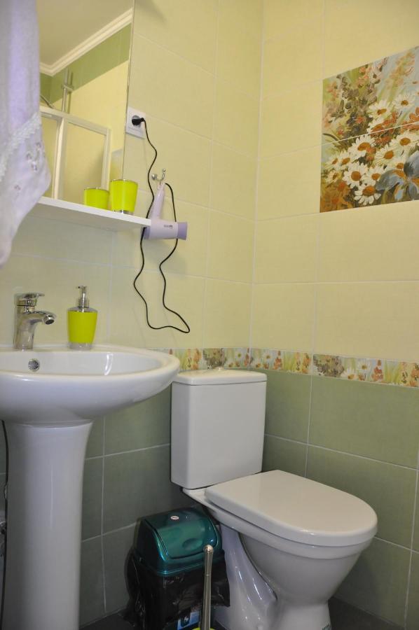Краснодар: Apartment on Kubanka 3