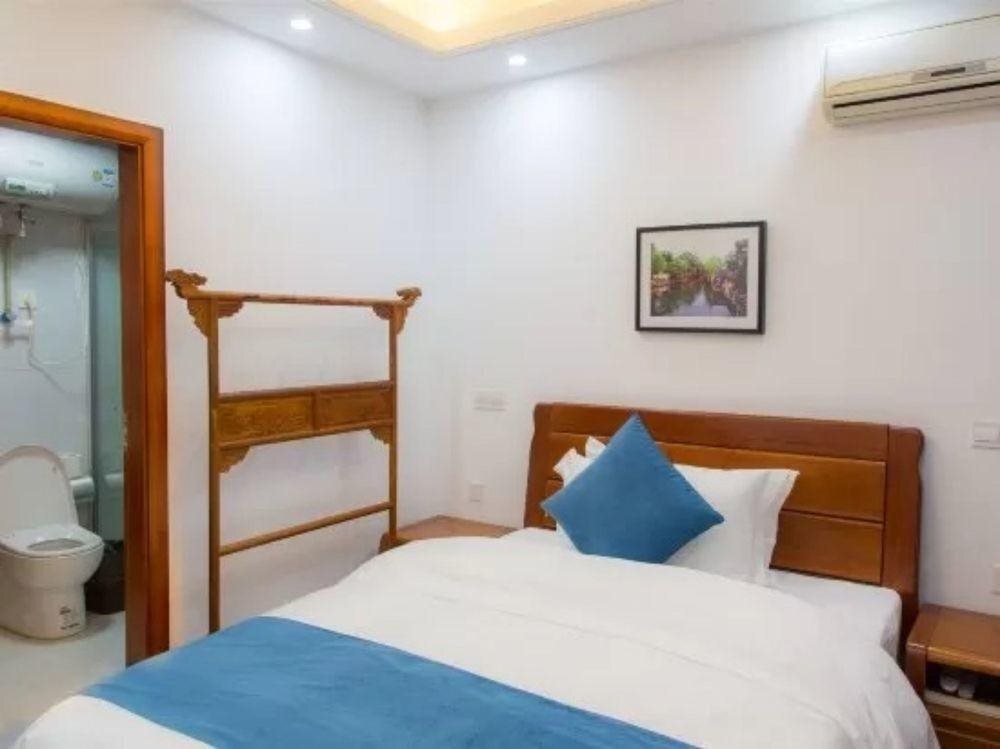 Сучжоу: Zhouzhuang Wonderful Dream Resort Hotel