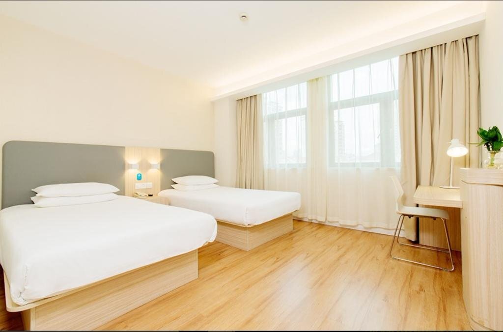 Хучжоу: Hanting Hotel (Shanghai Changxing Island Phoenix Town)