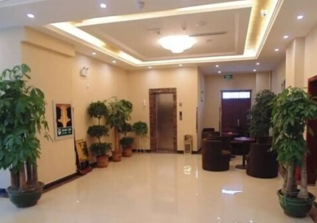 Отель Greentree Inn Hebei Langfang Wenan Zuogezhuang Government Huangdaokou Express Hotel — фото 1