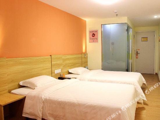 Шэньчжэнь: 7 Days Inn Shenzhen Shiyan Bus Station Branch