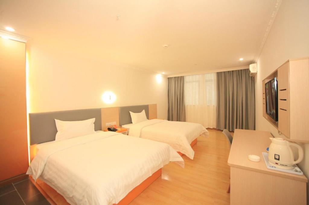 Фошань: 7Days Inn Foshan Pingzhou Jade Street East Gate Branch
