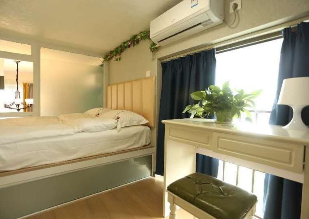 Шэньчжэнь: She&He Apartment Shenzhen University