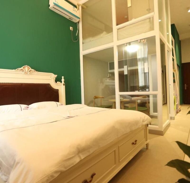 Шэньчжэнь: She&He Apartment Shenzhen University