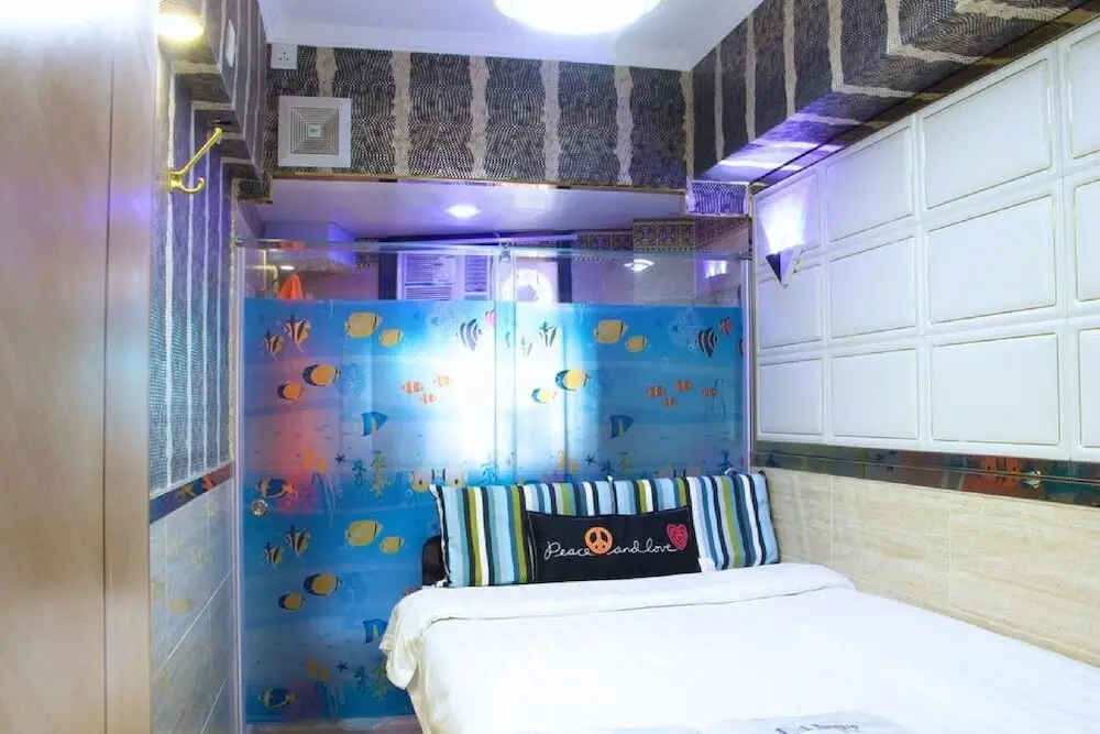 Гонконг: Room in Guest Room - Comfortable Standard Single Room