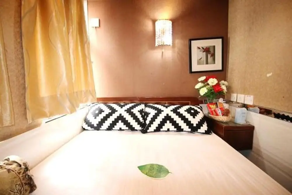 Гонконг: Standard Single Room