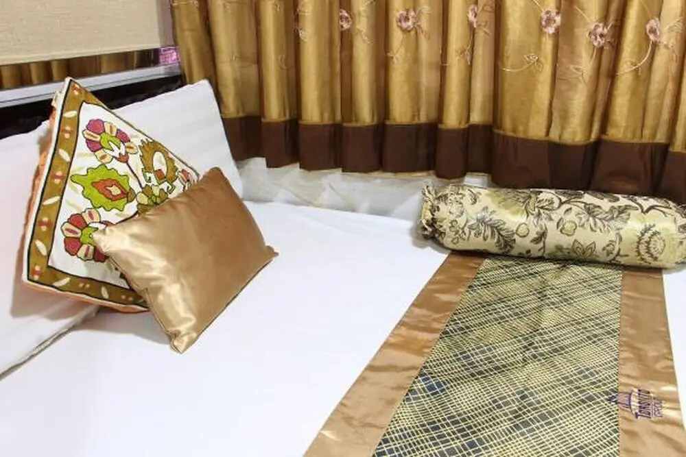 Гонконг: Standard Single Room